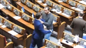 Нардеп прокомментировал свою драку в Раде